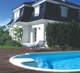 Gelungene Kombination: Haus, Garten und das Schwimmbad