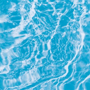 Zusatzstoffe für sauberes Schwimmbad-Wasser