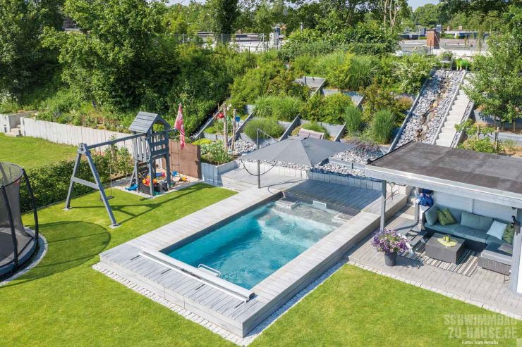Pool mit Gegenstromanlage im Garten | Schwimmbad-zu-Hause.de
