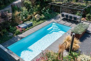 Perfekte Linien vor historischer Kulisse