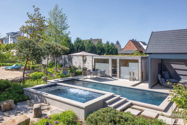 Zwei Pools, ein Ziel