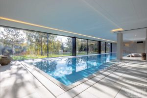Schwimmen in Licht & Luft